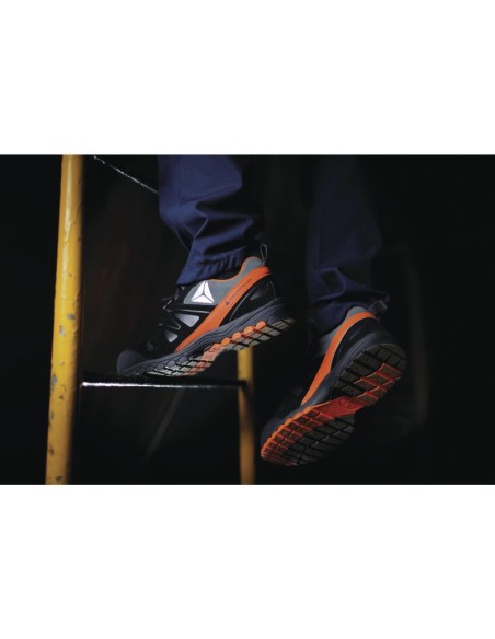 Παπούτσι ασφαλείας μαύρο S1P Delta Plus BROOKLYN S3 με πιστοποίηση SRC